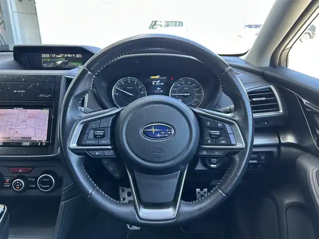 スバル インプレッサ スポーツ 2．0i－S アイサイト 長野県 2017(平29)年 3.1万km クリスタルホワイトP 4WD/純正SDナビ/　（CD/DVD/BT/SD/フルセグ）/バックカメラ/アイサイト/・衝突軽減ブレーキ/・踏み間違い防止/・レーダークルーズコントロール/・ブラインドスポットモニター/・横滑り防止装置/・レーンキープアシスト/アイドリングストップ/ヒルディセントコントロール/パドルシフト/オートライト/ステアリングスイッチ/前席パワーシート/プッシュスタート/スマートキー/純正フロアマット/STIエアロ（サイド）/LEDヘッドライト/フォグランプ