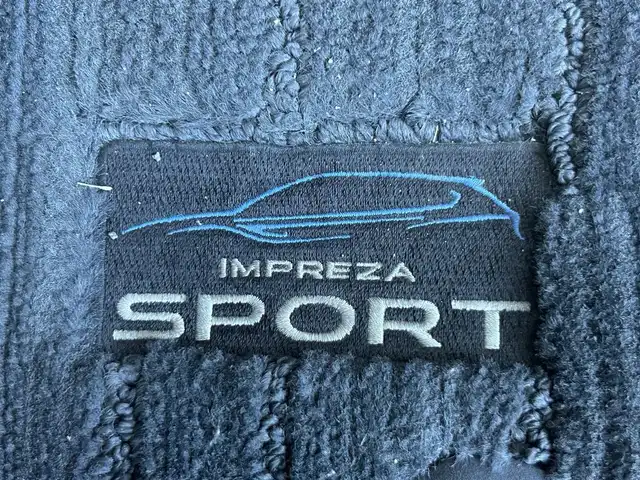 スバル インプレッサ スポーツ 2．0i－S アイサイト 長野県 2017(平29)年 3.1万km クリスタルホワイトP 4WD/純正SDナビ/　（CD/DVD/BT/SD/フルセグ）/バックカメラ/アイサイト/・衝突軽減ブレーキ/・踏み間違い防止/・レーダークルーズコントロール/・ブラインドスポットモニター/・横滑り防止装置/・レーンキープアシスト/アイドリングストップ/ヒルディセントコントロール/パドルシフト/オートライト/ステアリングスイッチ/前席パワーシート/プッシュスタート/スマートキー/純正フロアマット/STIエアロ（サイド）/LEDヘッドライト/フォグランプ