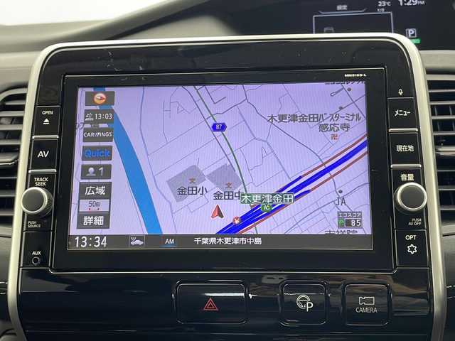 日産 セレナ ハイウェイスター 千葉県 2016(平28)年 6万km カシミヤグレージュ 助手席スライドアップシート/プロパイロット/エマージェンシーブレーキ/車線逸脱防止支援/標識検知/コーナーセンサー（前後）/ふらつき警報/アラウンドビューカメラ/ドライブレコーダー（前後方）/純正9インチSDナビ/CD DVD BT フルセグTV/デジタルインナーミラー/ビルトインETC/両側パワースライドドア/スマートキー/プッシュスタート/LEDヘッドライト/オートブレーキホールド