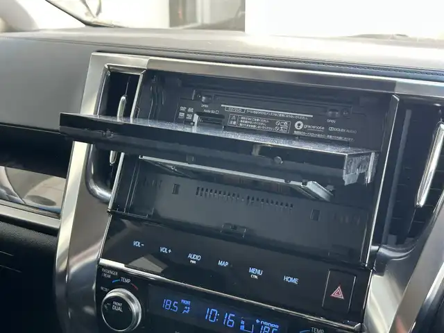 トヨタ ヴェルファイア Z Aエディション 静岡県 2019(平31)年 5.4万km ホワイトパールクリスタルシャイン 純正10インチナビTV/バックモニター/ETC2.0/LEDヘッドライト/7人乗り/トヨタセーフティライセンス/両側パワースライドドア/OPデジタルインナーミラー/BSM/ドライブレコーダー(前のみ)/WAC/衝突被害軽減システム/オットマン