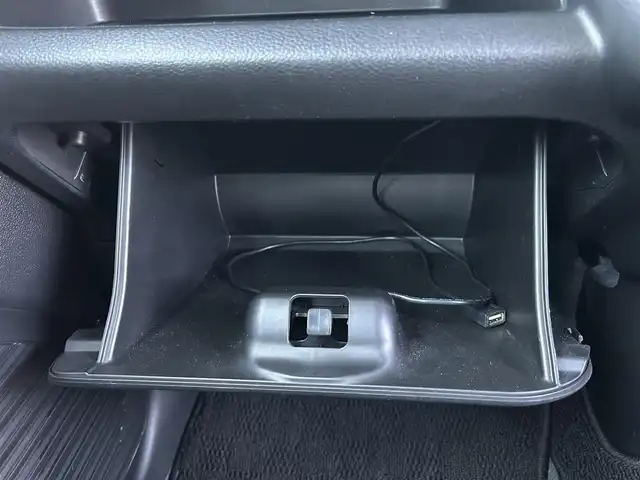 スズキ ハスラー HYBRID X 愛媛県 2020(令2)年 2.6万km シフォンアイボリーM 社外ナビ/TV/Bluetooth/USB入力端子/CD/DVD/デュアルカメラブレーキサポート/レーンキープアシスト/シートヒーター/ETC/ドライブレコーダー/LEDオートライト/コーナーセンサー(後方のみ)/純正15インチAW/純正フロアマット/エンジンスタートボタン/横滑り防止機能/アイドリングストップ/W＋サイドエアバッグ/カーテンエアバック