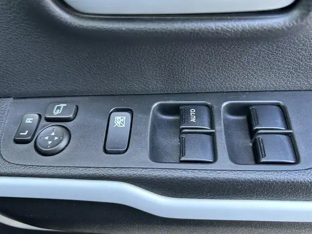 スズキ ハスラー HYBRID X 愛媛県 2020(令2)年 2.6万km シフォンアイボリーM 社外ナビ/TV/Bluetooth/USB入力端子/CD/DVD/デュアルカメラブレーキサポート/レーンキープアシスト/シートヒーター/ETC/ドライブレコーダー/LEDオートライト/コーナーセンサー(後方のみ)/純正15インチAW/純正フロアマット/エンジンスタートボタン/横滑り防止機能/アイドリングストップ/W＋サイドエアバッグ/カーテンエアバック