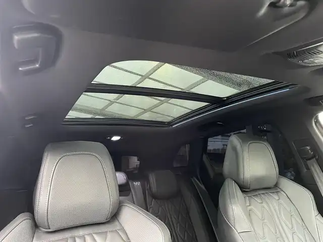 プジョー ３００８ GT ブルー HDi 埼玉県 2018(平30)年 4.7万km 黒 ファーストクラスパッケージ＆ナッパレザーシート/・パノミックサンルーフ/・運転席メモリー付パワーシート/・フロントシートヒーター/・パークアシスト/パワーバックドア/クリアランスソナー/LEDヘッドライト/純正18インチAW/アクティブクルーズコントロール/衝突軽減ブレーキ/レーンアシスト/プッシュスタート/スマートキー/保証書付整備手帳/取扱説明書