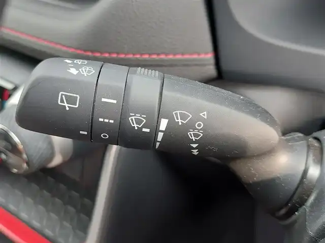 トヨタ ＲＡＶ４ アドベンチャー オフロードPKGⅡ 東京都 2023(令5)年 0.8万km スーパーホワイトⅡ セーフティセンス/プリクラッシュセーフティ/レーントレーシングアシスト/オートハイビーム/レーダークルーズコントロール/ブラインドスポットモニター/純正10インチナビ/BT/TV/AM/FM/AppleCarplay/androidauto/バックカメラ/デジタルインナーミラー/運転席パワーシート/シートヒーター/ベンチレーション/ステアリングヒーター/電動リアゲート/ETC2.0/ダウンヒルアシストコントロール