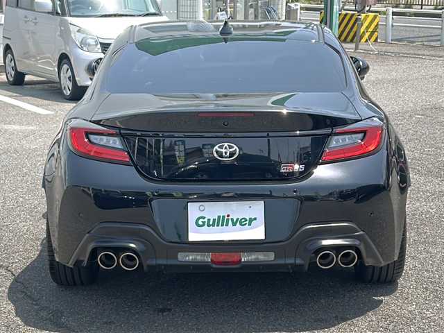 トヨタ ＧＲ８６ RZ 愛知県 2024(令6)年 0.7万km クリスタルブラックシリカ /禁煙車/ワンオーナー//純正9インチナビ・フルセグTV/　(NMZN-Y73D)//HDMI.USB.SD//バックカメラ/ETC//アイサイト//プリクラッシュブレーキ//レーンディパーチャーウォーニング//ブラインドスポットディテクション//D/N席シートヒーター//LEDオートライト//電動格納ミラー//ステアリングスイッチ//純正１８インチアルミ//横滑り防止装置//プッシュスタート//取扱説明書/新車保証書//スペアキー