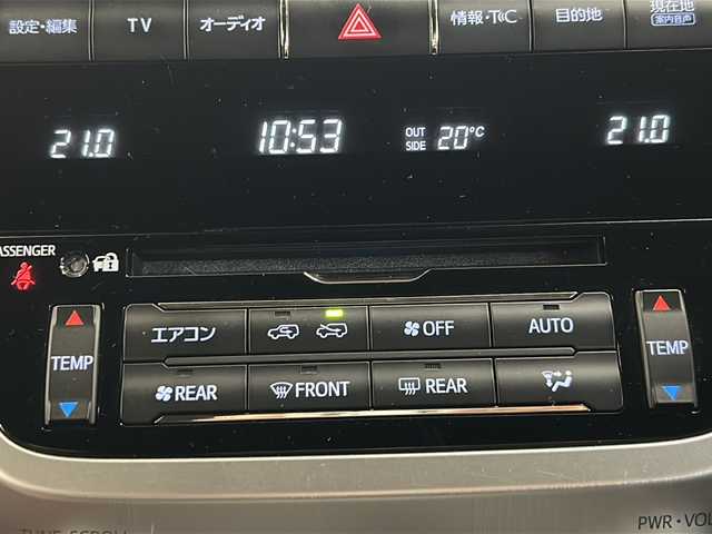 トヨタ ランドクルーザー ZX 道央・札幌 2020(令2)年 4.7万km ブラック ・4WD/・寒冷地仕様/・純正ナビ/フルセグTV/DVD/CD/SD/BT/・パノラミックビューモニター/・モデリスタエアロ/・サンルーフ/・ドライブレコーダー/・ワイヤレス充電/・パワーバックドア/・プリクラッシュセーフティ/・レーダークルーズコントロール/・レーンディパーチャーアラート/・ブラインドスポットモニター/・クリアランスソナー/・オートマチックハイビーム/・リヤクロストラフィックアラート/・RSCA/・ビルトインETC/・レザーシート/・前席パワーシート/・前席シートヒーター/エアシート/・ステアリングヒーター/・ルーフレール/・横滑り防止/・LEDヘッドライト/・LEDフォグ/・リヤフォグ/・ワイパーデアイサー/・社外マフラー/・プッシュスタート/・スマートキー/・夏タイヤ社外20インチAW積込