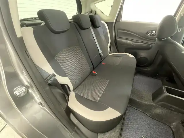 日産 ノート e－パワー X Vセレクション 滋賀県 2020(令2)年 4.9万km ダークメタルグレー 禁煙車/社外ナビ/Bluetooth/USB/SD/アラウンドビューモニター/インテリジェントエマージェンシーブレーキ/車線逸脱警報/踏み間違い衝突防止アシスト/前後ソナー/ETC/LEDヘッドライト/オートライト/ハイビームアシスト/スマートキー/プッシュスタート /純正フロアマット/電格ミラー