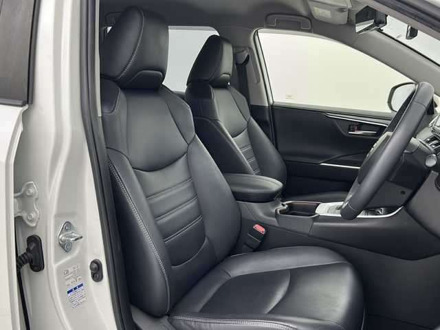 トヨタ ＲＡＶ４ G Zパッケージ 宮城県 2020(令2)年 6.4万km ホワイトパールクリスタルシャイン Toyota Safety Sense/・プリクラッシュセーフティ/・レーントレーシングアシスト/・レーダークルーズコントロール/・オートマチックハイビーム/ブラインドスポットモニター/純正9インチナビ/・CD.DVD.SD.BT/バックカメラ/フルセグTV/電動リアゲート/合皮シート/D席パワーシート/前席シートヒーター/ステアリングヒーター/ステアリングスイッチ/ビルトインETC/ドライブレコーダー（FR）/プッシュスタート/スマートキー×2/アイドリングストップ/LEDヘッドライト/LEDフォグライト/純正フロアマット/純正19インチAW/横滑り防止