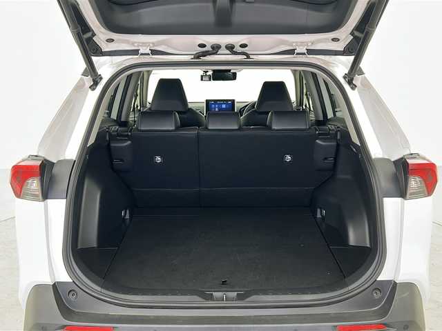 トヨタ ＲＡＶ４ G Zパッケージ 宮城県 2020(令2)年 6.4万km ホワイトパールクリスタルシャイン Toyota Safety Sense/・プリクラッシュセーフティ/・レーントレーシングアシスト/・レーダークルーズコントロール/・オートマチックハイビーム/ブラインドスポットモニター/純正9インチナビ/・CD.DVD.SD.BT/バックカメラ/フルセグTV/電動リアゲート/合皮シート/D席パワーシート/前席シートヒーター/ステアリングヒーター/ステアリングスイッチ/ビルトインETC/ドライブレコーダー（FR）/プッシュスタート/スマートキー×2/アイドリングストップ/LEDヘッドライト/LEDフォグライト/純正フロアマット/純正19インチAW/横滑り防止