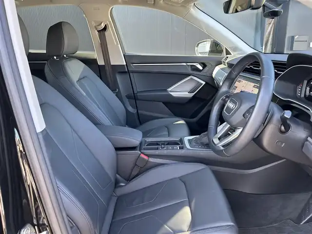 アウディ アウディ Ｑ３ 35TDIクワトロ アドバンスド 道東・釧路十勝 2023(令5)年 1万km ミトスブラックメタリック アシスタンスパッケージ/　・シートヒーター/　・パワーシート/　・アダプティブクルーズアシスト/　・ハイビームアシスト/黒レザーシート/純正ナビ/TV/BT/USB/純正ドライブレコーダー(前後)/バーチャルコックピット/パワーバックドア/360°カメラ/パドルシフト/ワイヤレス充電/アンビエントライト/LEDヘッドライト/オートライト/リアフォグライト/ETC2.0