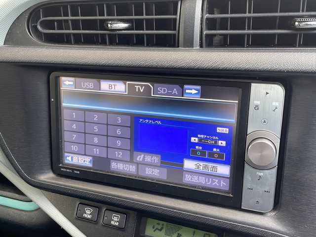 トヨタ アクア S 愛知県 2013(平25)年 4.7万km クールソーダメタリック HDDナビ/ワンセグ/CD/バックカメラ/オートライト/ETC/アイドリングストップ/ステアリングスイッチ/スマートキー/プッシュスタート