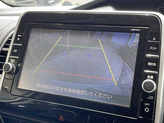 日産 セレナ ハイウェイスター プロパイロットED 静岡県 2017(平29)年 4.5万km ブリリアントホワイトパール 2トーン プロパイロット/・エマージェンシーブレーキ/・アクティブクルーズコントロール/・レーンキープアシスト/・コーナーセンサー/純正ナビ/・フルセグTV/・CD/DVD/Bluetooth/ラジオ/主要装備/・両側電動スライドドア/・後席モニター/・バックカメラ/・ドライブレコーダー/・ETC/・LEDヘッドライト/・ステアリングスイッチ/・アイドリングストップ