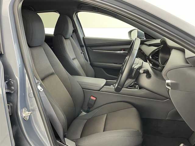 マツダ マツダ３ファストバック 20S プロアクティブ ツーリングS 愛知県 2022(令4)年 1.1万km ポリメタルグレーM 純正ナビ　フルセグＴＶ　ＤＶＤ　ＨＤＭＩ　全方位カメラ　シートヒーター　ハンドルヒーター　ＥＴＣ　衝突軽減　追従クルコン　ＬＥＤオートライト　コーナーセンサー　電動パーキング　ＨＵＤ　ＢＳＭ　禁煙車