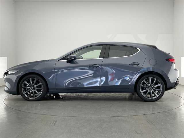 マツダ マツダ３ファストバック 20S プロアクティブ ツーリングS 愛知県 2022(令4)年 1.1万km ポリメタルグレーM 純正ナビ　フルセグＴＶ　ＤＶＤ　ＨＤＭＩ　全方位カメラ　シートヒーター　ハンドルヒーター　ＥＴＣ　衝突軽減　追従クルコン　ＬＥＤオートライト　コーナーセンサー　電動パーキング　ＨＵＤ　ＢＳＭ　禁煙車