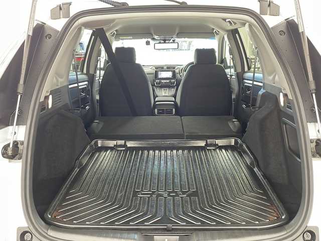 ホンダ ＣＲ－Ｖ ハイブリッド EX 兵庫県 2018(平30)年 3.5万km プラチナホワイトパール ・ホンダセンシング/・衝突軽減ブレーキ【CMBS]/・先行車発進お知らせ機能/・路外逸脱抑制システム/・レーンキープアシスト/・ブラインドスポットモニター/・標識認識機能/・ドライバー注意力警告/・レーダークルーズコントロール/・純正ナビ＆フルセグ＆BT＆DVD/・バックカメラ/・スマートキー/・ビルトインETC2.0/・パドルシフト/・前席シートヒーター/・ドアミラーヒーター/・プラズマクラスター/・社外前後デジタルミラー型ドライブレコーダー/・フロントワイパーデザイアー/・LEDライト/・LEDフォグランプ/・純正18インチAW