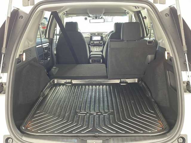 ホンダ ＣＲ－Ｖ ハイブリッド EX 兵庫県 2018(平30)年 3.5万km プラチナホワイトパール ・ホンダセンシング/・衝突軽減ブレーキ【CMBS]/・先行車発進お知らせ機能/・路外逸脱抑制システム/・レーンキープアシスト/・ブラインドスポットモニター/・標識認識機能/・ドライバー注意力警告/・レーダークルーズコントロール/・純正ナビ＆フルセグ＆BT＆DVD/・バックカメラ/・スマートキー/・ビルトインETC2.0/・パドルシフト/・前席シートヒーター/・ドアミラーヒーター/・プラズマクラスター/・社外前後デジタルミラー型ドライブレコーダー/・フロントワイパーデザイアー/・LEDライト/・LEDフォグランプ/・純正18インチAW