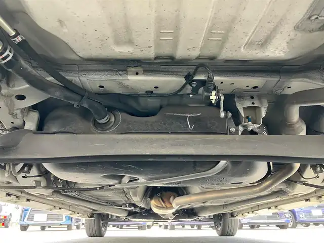 スズキ スペーシア カスタム HYBRID XS ターボ 静岡県 2020(令2)年 5万km ピュアホワイトP エンジンスタートボタン/保証書/取扱説明書/ワンオーナー/パワーステアリング/パワーウィンドウ/パドルシフト/アイドリングストップ/ターボ/スマートキー/オートエアコン/スペアキー/クルーズコントロール（追従あり）/USB入力端子/ETC/SDナビ（CD/DVD/BT/フルセグ）/ドライブレコーダー前後/ベンチシート/フロアマット/D席シートヒーター/両側パワースライドドア/純正アルミホイール/ABS/横滑り防止装置/コーナーセンサー/レーンキープアシスト/盗難防止装置/オートライト/オートマチックハイビーム/LEDヘッドライト/W+サイドエアバック/衝突軽減システム