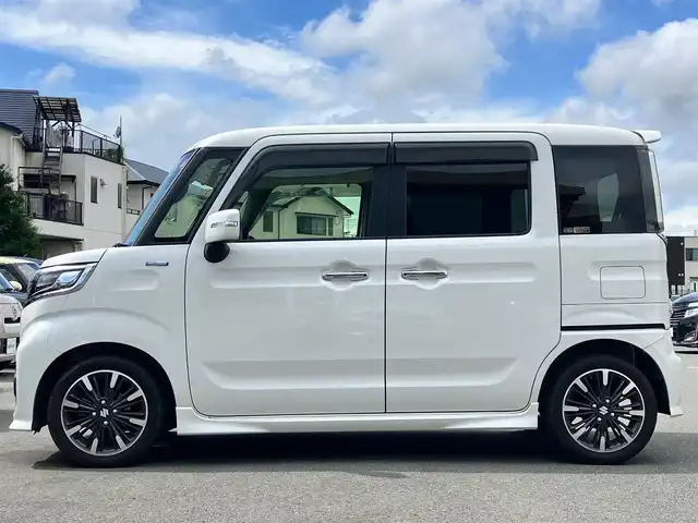 スズキ スペーシア カスタム HYBRID XS ターボ 静岡県 2020(令2)年 5万km ピュアホワイトP エンジンスタートボタン/保証書/取扱説明書/ワンオーナー/パワーステアリング/パワーウィンドウ/パドルシフト/アイドリングストップ/ターボ/スマートキー/オートエアコン/スペアキー/クルーズコントロール（追従あり）/USB入力端子/ETC/SDナビ（CD/DVD/BT/フルセグ）/ドライブレコーダー前後/ベンチシート/フロアマット/D席シートヒーター/両側パワースライドドア/純正アルミホイール/ABS/横滑り防止装置/コーナーセンサー/レーンキープアシスト/盗難防止装置/オートライト/オートマチックハイビーム/LEDヘッドライト/W+サイドエアバック/衝突軽減システム