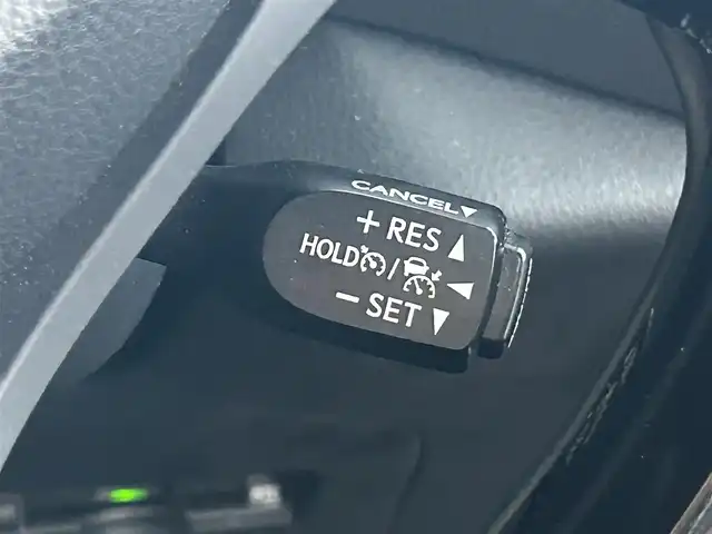 トヨタ Ｃ－ＨＲ G モード ネロセーフティプラスⅢ 兵庫県 2023(令5)年 4.8万km プラチナホワイトパールマイカ ワンオーナー/バックカメラ（全方位/バック）/ETC/コーナーセンサー/自動防眩式ルームミラー/前後ドライブレコーダー/レザーシート（ハーフレザー）/LEDライト/オートライト/オートハイビーム/フォグランプ/純正フロアマット/取扱説明書・保証書