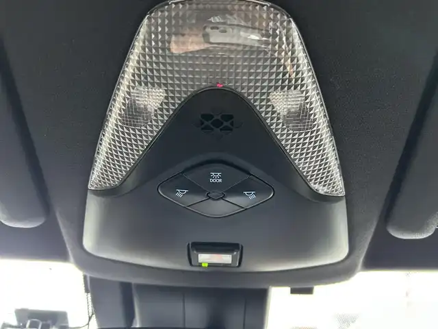 トヨタ Ｃ－ＨＲ G モード ネロセーフティプラスⅢ 兵庫県 2023(令5)年 4.8万km プラチナホワイトパールマイカ ワンオーナー/バックカメラ（全方位/バック）/ETC/コーナーセンサー/自動防眩式ルームミラー/前後ドライブレコーダー/レザーシート（ハーフレザー）/LEDライト/オートライト/オートハイビーム/フォグランプ/純正フロアマット/取扱説明書・保証書