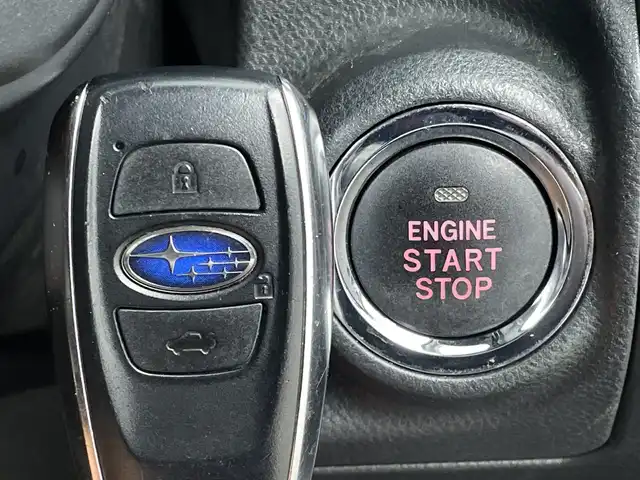 スバル ＸＶ ハイブリッド 2．0e－L アイサイト 新潟県 2020(令2)年 7万km クールグレーカーキ 純正メモリナビ(Bluetooth・USB・CD・DVD）/フリップダウンモニター（TVM-PW930)/アイサイト　/フルセグ　/バックサイドカメラ　/前席パワーシート/前席シートヒーター　/D席メモリーシート　/合皮シート　/LEDオートライト/レーンキープアシスト　/追従クルーズコントロール/後方コーナーセンサー　/レーダー探知機（AR-333RA)/ETC/パドルシフト/ステアリングスイッチ/レザーステアリング/純正フロアマット/純正１７インチアルミホイール/スマートキー/スペアキー