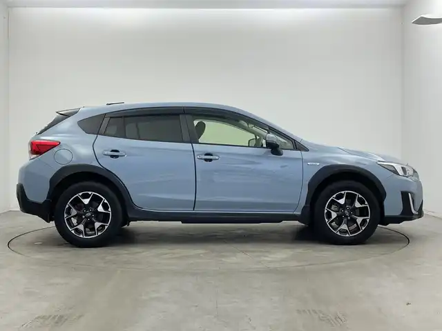 スバル ＸＶ ハイブリッド 2．0e－L アイサイト 新潟県 2020(令2)年 7万km クールグレーカーキ 純正メモリナビ(Bluetooth・USB・CD・DVD）/フリップダウンモニター（TVM-PW930)/アイサイト　/フルセグ　/バックサイドカメラ　/前席パワーシート/前席シートヒーター　/D席メモリーシート　/合皮シート　/LEDオートライト/レーンキープアシスト　/追従クルーズコントロール/後方コーナーセンサー　/レーダー探知機（AR-333RA)/ETC/パドルシフト/ステアリングスイッチ/レザーステアリング/純正フロアマット/純正１７インチアルミホイール/スマートキー/スペアキー