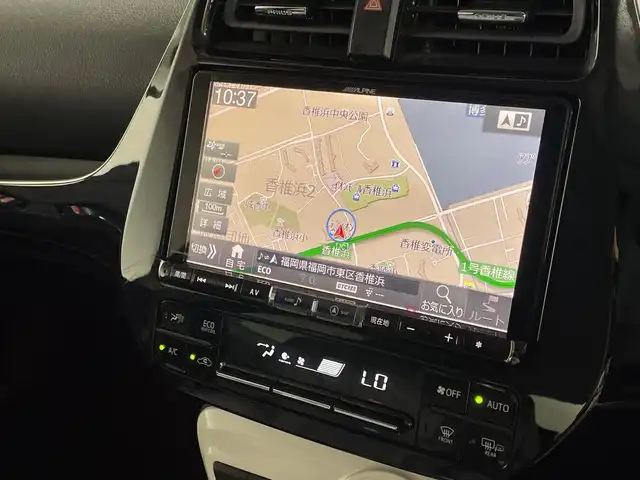トヨタ プリウス A プレミアム　ツーリングセレ 福岡県 2017(平29)年 5.9万km グレーメタリック アルパイン9インチナビ/（フルセグ、BT、AMFM、CDDVD）/ドラレコ/バックモニター/横滑り防止装置/コーナーセンサー（前後）/レーンキープアシスト/衝突被害軽減システム/レーダークルーズコントロール/ETC/100V充電/シートヒーター/パワーシート/BSM/パーキングアシスト/ドアバイザー/ステアリングスイッチ/スマートキー（スペア1本）