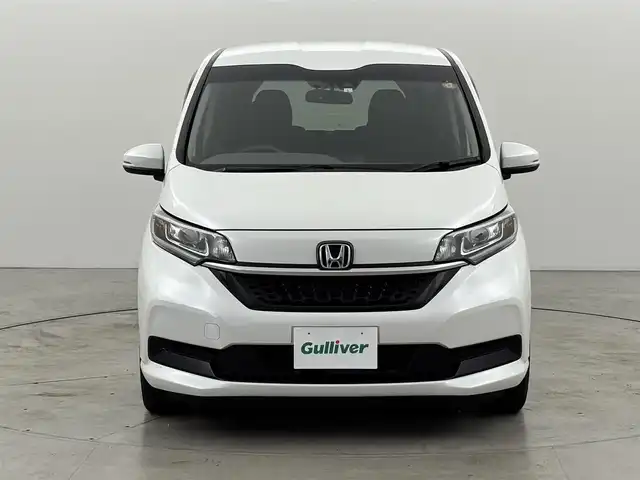 ホンダ フリード G 福岡県 2023(令5)年 1.6万km プラチナホワイトパール 純正ナビ（フルセグＴＶ）　/バックカメラ　/衝突軽減システム　/両側電動スライドドア　/レーダークルコン　/ビルトインＥＴＣ　/前後ドラレコ　/レーンキープ　/アイドリングストップ　/フロントガラス熱線スイッチ/ＡＡＣ