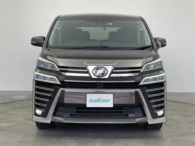 トヨタ ヴェルファイア Z 群馬県 2018(平30)年 5.4万km グラファイトM フリップダウンモニター　純正１０インチナビ　バックカメラ　両側パワースライドドア　レーダークルーズコントロール　純正１８インチＡＷ　ステアリングリモコン　クリアランスソナー　スマートキー　ＥＴＣ　禁煙