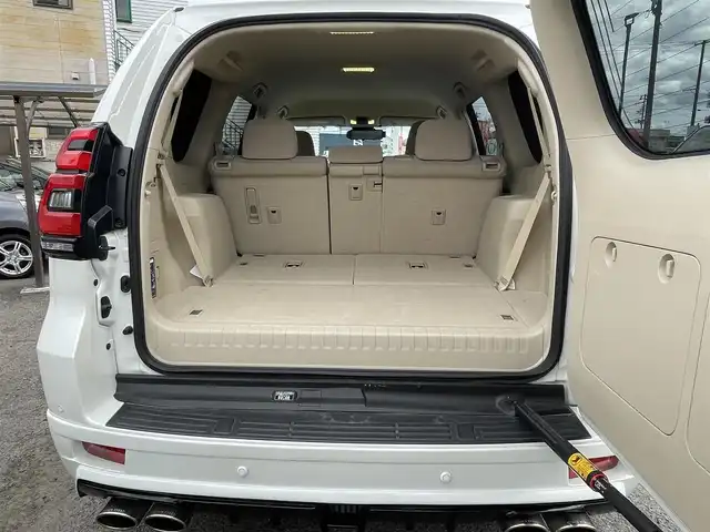トヨタ ランドクルーザー プラド TX 福島県 2022(令4)年 2.8万km ホワイトパールクリスタルシャイン ワンオーナー/４WD/社外ナビ（アルパイン）/　　　（CD，DVD，FM，AM，BT，TV，HDMI）/デジタルインナーミラー/社外マフラー（M，zSPEED）/社外サスペンション（JAOS）/社外20インチホイール（M，zSPEED）/Bカメラ/クルコン追尾あり/レーンキープアシスト/横滑り防止/オートライト/オートハイビム/ETC/カーテンエアバッグ