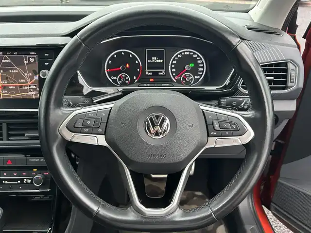 フォルクスワーゲン Ｔ－クロス TSI 1stプラス 埼玉県 2020(令2)年 4.5万km オレンジ 純正ナビ（Ｂｌｕｅｔｏｏｔｈ、ＣＤ、ＤＶＤ、フルセグＴＶ）/バックカメラ/ＥＴＣ2.0/追従走行有クルコン/スペアキー/ターボ/スマートキー/パーキングアシスト/ハーフレザーシート/純正アルミ/ＬＥＤヘッド/プッシュスタート/保証書/アイドリングストップ/オートエアコン/純正フロアマット/前後コーナーセンサー/横滑り防止装置/オートライト/ダブル＋サイドエアバッグ/USB入力端子