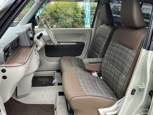 スズキ ラパン ＬＣ X 埼玉県 2024(令6)年 0.4万km トラッドカーキメタリック/アーバンブラウン 2トーン ワンオーナー/スズキセーフティサポート/ ・デュアルセンサーブレーキサポート/ ・誤発進抑制機能/ ・車線逸脱警報機能/ ・先行車発進お知らせ機能/ ・標識認識機能/ディスプレイオーディオ/(AM/FM/USB/BT)/バックカメラ/ビルトインETC/社外ドライブレコーダー前後(DRVM524S)/LEDヘッドライト/前席シートヒーター/純正フロアマット/ドアバイザー/保証書/取扱説明書