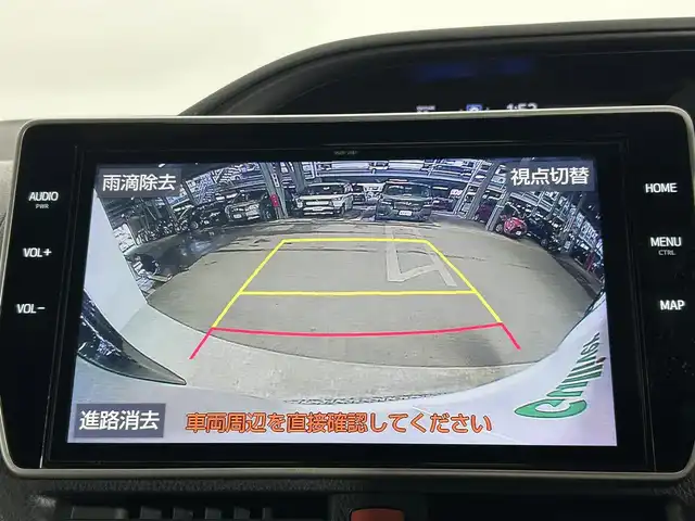 トヨタ エスクァイア ハイブリッド Gi プレミアムパッケージ 大阪府 2019(令1)年 4.2万km ホワイトパールクリスタルシャイン 純正10incナビTV バックカメラ ハーフレザー シートヒーター ステアリングヒーター クルーズコントロール 衝突軽減ブレーキ レーンアシスト オートハイビーム 両側パワースライドドア 前後ドライブレコーダー ETC