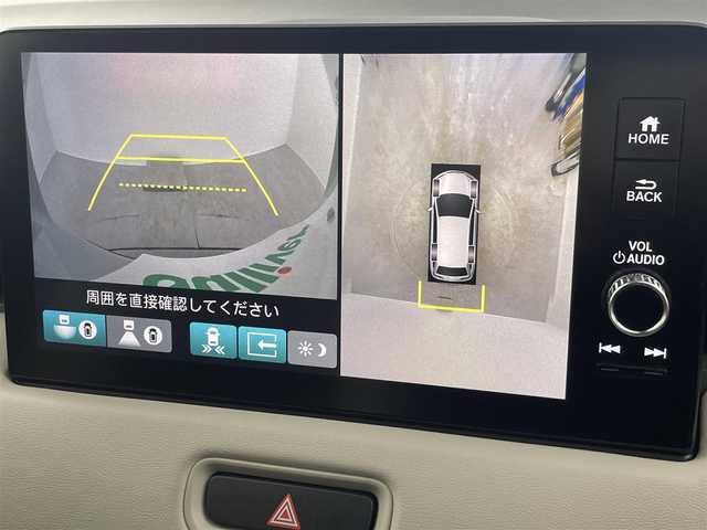 ホンダ ヴェゼル ハイブリッド e:HEV PLaY 埼玉県 2021(令3)年 4万km パール 純正８型ナビ　サンルーフ　全方位カメラ　シートヒーター　ＢＳＭ　プレミアムオーディオ　ＥＴＣ　ドラレコ　電動リアゲート　ワイヤレス充電　ハーフレザー　ホンダセンシング　ダウンヒルアシスト　禁煙