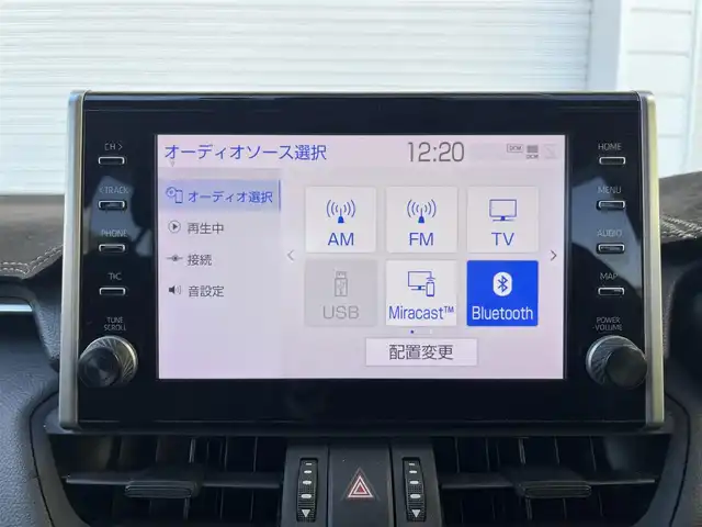 トヨタ ＲＡＶ４ アドベンチャー オフロードPKG 高知県 2021(令3)年 6.3万km アティチュードブラックマイカ 純正ディスプレイオーディオ/　Bluetooth/フルセグ/　AM/FM/Miracast/ビルトインETC/ドライブレコーダー/4WD/純正18インチアルミホイール/純正フロアマット/プッシュスタート/スマートキー/クルーズコントロール/MTモード付AT/バックカメラ/ルーフレール/オートマチックハイビーム/オートライト/ダウンヒルアシストコントロール/コーナーセンサー/LEDヘッドライト/衝突被害軽減システム/記録簿/保証書/取扱説明書/盗難防止装置