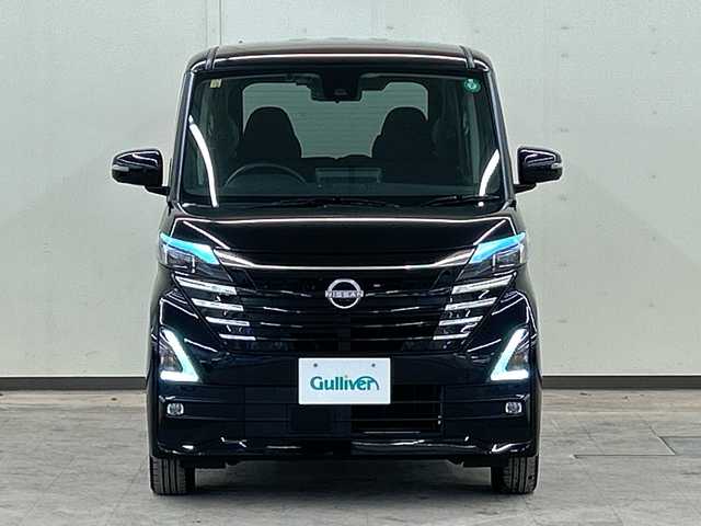 日産 ルークス HWS X プロパイロットED 道央・札幌 2023(令5)年 0.9万km ブラック 4WD//純正メモリナビ//フルセグテレビ//バックカメラ//アイドリングストップ//クルーズコントロール//プッシュスタート//両側パワースライドドア//ETC//冬タイヤ付き