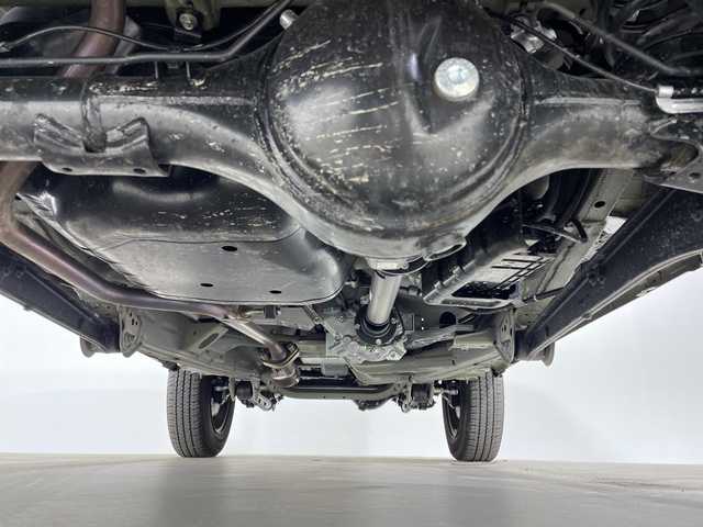 スズキ ジムニー XC 神奈川県 2020(令2)年 2万km ジャングルグリーン ・社外ナビ/・バックカメラ/AM/FM/フルセグ/Bluetooth/CD/DVD/・スズキセーフティーサポート/・D+N席シートヒーター/・ETＣ/・前後ドライブレコーダー/・純正フロアマット/・純正16ＡＷ/・オートライト/・スマートキー/・誤発進抑制機能/・車線逸脱警報機能/・ふらつき警報機能/・ハイビームアシスト/・先行車発進お知らせ機能/・標識認識機能/・オートライト