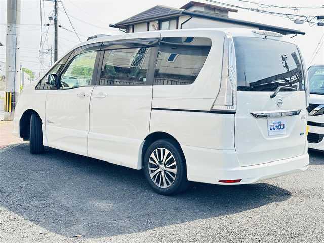 日産 セレナ ハイウェイスター Sハイブリッド 福岡県 2014(平26)年 9.5万km ブリリアントホワイトパール (株)IDOMが運営する【じしゃロン八幡西店】の自社ローン専用車両になります。こちらは現金またはオートローンご利用時の価格です。自社ローンご希望の方は別途その旨お申付け下さい/純正ＳＤナビ(MM514D-L)/【Bluetooth・DVD・CD・AUX・TV】/バックカメラ　/オートライト/フロントフォグランプ　/前後ドラレコ　/純正アルミホイール　/純正フロアマット　/クルーズコントロール　/片側パワースライドドア　