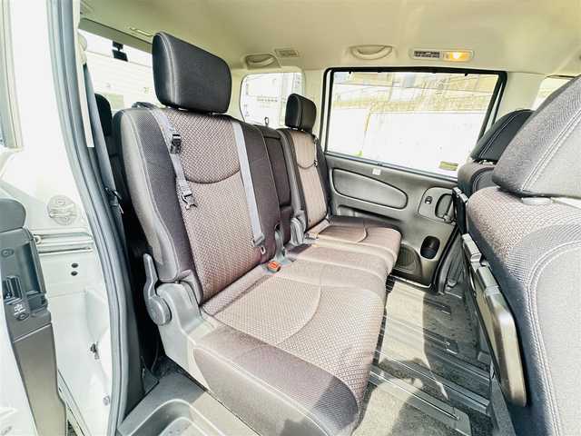 日産 セレナ ハイウェイスター Sハイブリッド 福岡県 2014(平26)年 9.5万km ブリリアントホワイトパール (株)IDOMが運営する【じしゃロン八幡西店】の自社ローン専用車両になります。こちらは現金またはオートローンご利用時の価格です。自社ローンご希望の方は別途その旨お申付け下さい/純正ＳＤナビ(MM514D-L)/【Bluetooth・DVD・CD・AUX・TV】/バックカメラ　/オートライト/フロントフォグランプ　/前後ドラレコ　/純正アルミホイール　/純正フロアマット　/クルーズコントロール　/片側パワースライドドア　