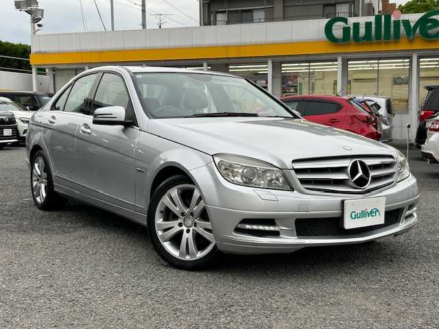 メルセデス・ベンツ Ｃ２００ CGI BエフィシェンシーAVG 神奈川県 2010(平22)年 11.8万km イリジウムシルバー メーカーナビ・フルセグ・DVD・CD・USB・AUX・MSV/ETC/バックカメラ/革巻ステアリング/クルーズコントロール/ハーフレザーシート/前席パワーシート/キセノンヘッドライト/純正17インチアルミ/フロントコーナーポール/保証書/取扱説明書/スペアキー