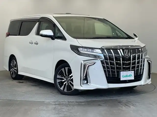 トヨタ アルファード S Cパッケージ 栃木県 2018(平30)年 1.9万km ホワイトパールクリスタルシャイン ALPINE製11インチナビ【EX11Z】/（CD/DVD/フルセグTV/Bluetooth/SD/USB/HDMI）/バックカメラ/フロントカメラ/サイドカメラ/ALPINE製フリップダウンモニター/サンルーフ/レザーシート/トヨタセーフティセンス/コーナーセンサー/ETC/両側パワースライドドア/パワーバックドア/パワーシート/メモリーシート/シートヒーター/シートエアコン/禁煙車/デジタルインナーミラー/オートライト/LEDヘッドライト/横滑り防止装置/AC100V電源/スマートキー/プッシュスタート/革巻きステアリング/ステアリングヒーター/純正18インチアルミホイール/社外フロアマット/電動パーキングブレーキ