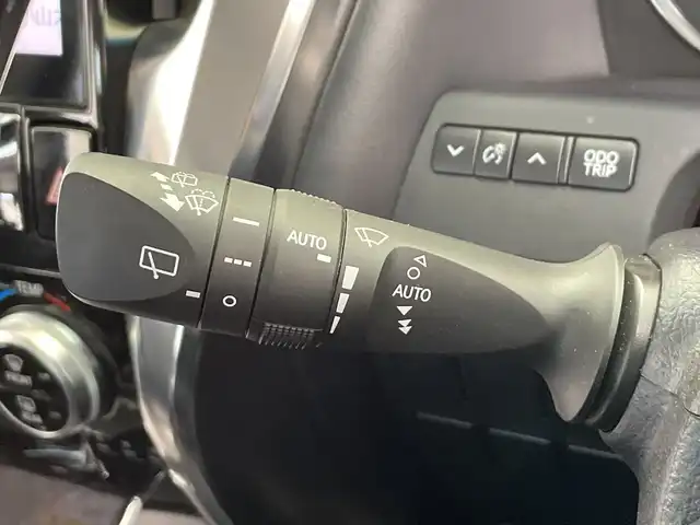 トヨタ アルファード S Cパッケージ 栃木県 2018(平30)年 1.9万km ホワイトパールクリスタルシャイン ALPINE製11インチナビ【EX11Z】/（CD/DVD/フルセグTV/Bluetooth/SD/USB/HDMI）/バックカメラ/フロントカメラ/サイドカメラ/ALPINE製フリップダウンモニター/サンルーフ/レザーシート/トヨタセーフティセンス/コーナーセンサー/ETC/両側パワースライドドア/パワーバックドア/パワーシート/メモリーシート/シートヒーター/シートエアコン/禁煙車/デジタルインナーミラー/オートライト/LEDヘッドライト/横滑り防止装置/AC100V電源/スマートキー/プッシュスタート/革巻きステアリング/ステアリングヒーター/純正18インチアルミホイール/社外フロアマット/電動パーキングブレーキ