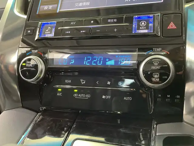トヨタ アルファード S Cパッケージ 栃木県 2018(平30)年 1.9万km ホワイトパールクリスタルシャイン ALPINE製11インチナビ【EX11Z】/（CD/DVD/フルセグTV/Bluetooth/SD/USB/HDMI）/バックカメラ/フロントカメラ/サイドカメラ/ALPINE製フリップダウンモニター/サンルーフ/レザーシート/トヨタセーフティセンス/コーナーセンサー/ETC/両側パワースライドドア/パワーバックドア/パワーシート/メモリーシート/シートヒーター/シートエアコン/禁煙車/デジタルインナーミラー/オートライト/LEDヘッドライト/横滑り防止装置/AC100V電源/スマートキー/プッシュスタート/革巻きステアリング/ステアリングヒーター/純正18インチアルミホイール/社外フロアマット/電動パーキングブレーキ