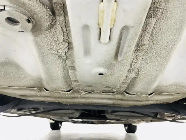 ホンダ フィット 13G Lパッケージ 福島県 2014(平26)年 10.9万km プレミアムホワイトパール 社外ナビゲーション　/【ＣＤ/ＤＶＤ/フルセグＴＶ/FＭ/ＡＭ/Ｂｌｕｅｔｏｏｔｈ】/バックカメラ　/スマートキー　/・プッシュスタート　/オートライト　/純正フロアマット　/横滑り防止装置　/ドアバイザー/取扱説明書　/冬タイヤ積み込み