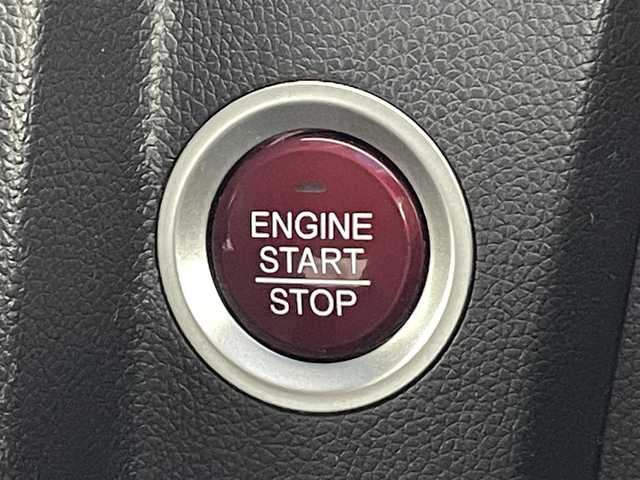 ホンダ フィット 13G Lパッケージ 福島県 2014(平26)年 10.9万km プレミアムホワイトパール 社外ナビゲーション　/【ＣＤ/ＤＶＤ/フルセグＴＶ/FＭ/ＡＭ/Ｂｌｕｅｔｏｏｔｈ】/バックカメラ　/スマートキー　/・プッシュスタート　/オートライト　/純正フロアマット　/横滑り防止装置　/ドアバイザー/取扱説明書　/冬タイヤ積み込み