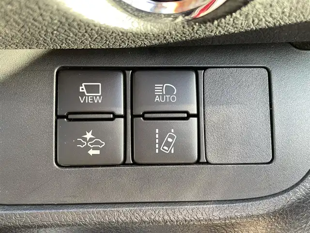 トヨタ シエンタ ハイブリッド ファンベースG クエロ 福岡県 2020(令2)年 3.5万km センシュアルレッドマイカ 純正7型SDナビ(フルセグTV/CD/DVD/BT)アラウンドビュートヨタセーフティコーナーセンサー両側パワスラクルコンシートヒーターハンドルヒーターUSB純正フロアマット純正LEDプッシュスタートスマートキー