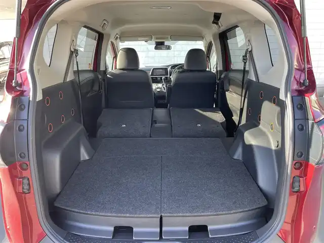 トヨタ シエンタ ハイブリッド ファンベースG クエロ 福岡県 2020(令2)年 3.5万km センシュアルレッドマイカ 純正7型SDナビ(フルセグTV/CD/DVD/BT)アラウンドビュートヨタセーフティコーナーセンサー両側パワスラクルコンシートヒーターハンドルヒーターUSB純正フロアマット純正LEDプッシュスタートスマートキー