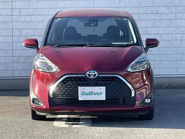 トヨタ シエンタ ハイブリッド ファンベースG クエロ 福岡県 2020(令2)年 3.5万km センシュアルレッドマイカ 純正7型SDナビ(フルセグTV/CD/DVD/BT)アラウンドビュートヨタセーフティコーナーセンサー両側パワスラクルコンシートヒーターハンドルヒーターUSB純正フロアマット純正LEDプッシュスタートスマートキー