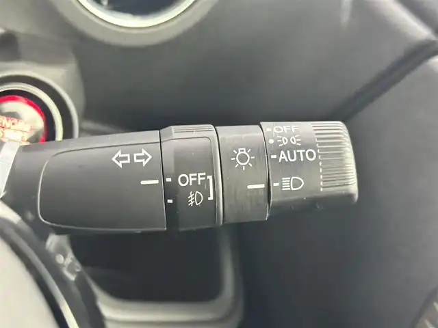 ホンダ Ｎ ＢＯＸ カスタム 愛知県 2023(令5)年 1.1万km ミッドナイトブルービームM 純正DA（Bluetooth、AM、FM）/ETC/Bカメラ/ACC/両側パワスラドア/LEDヘッドライト/電子パーキング/オートホールド/オートライト/衝突軽減ブレーキ/レーンキープアシスト/ドラレコ前後/USB/チップアップシート/横滑り防止装置/三点エアバック/ISOFIX