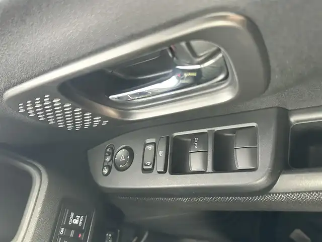 ホンダ Ｎ ＢＯＸ カスタム 愛知県 2023(令5)年 1.1万km ミッドナイトブルービームM 純正DA（Bluetooth、AM、FM）/ETC/Bカメラ/ACC/両側パワスラドア/LEDヘッドライト/電子パーキング/オートホールド/オートライト/衝突軽減ブレーキ/レーンキープアシスト/ドラレコ前後/USB/チップアップシート/横滑り防止装置/三点エアバック/ISOFIX